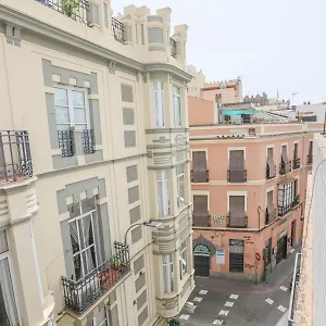 Gavidia Center Premium Suites, Free Parking Sevilla